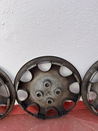 Tapacubos Peugeot
