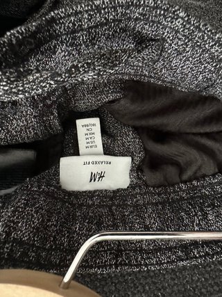 Calças H&M cinza e preta tam M