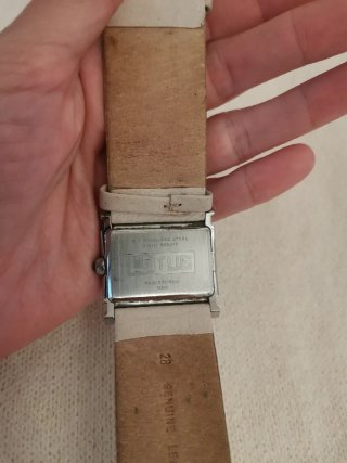 Reloj Lotus Mujer Plata y Blanco