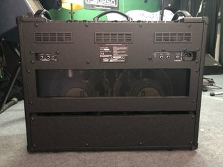 Amplificador para guitarra VOX AC30C2