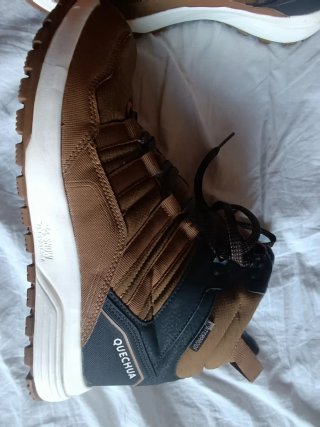 Botas de trekking Quechua impermeables