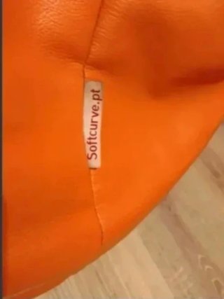 Puf pera XL polipiel naranja