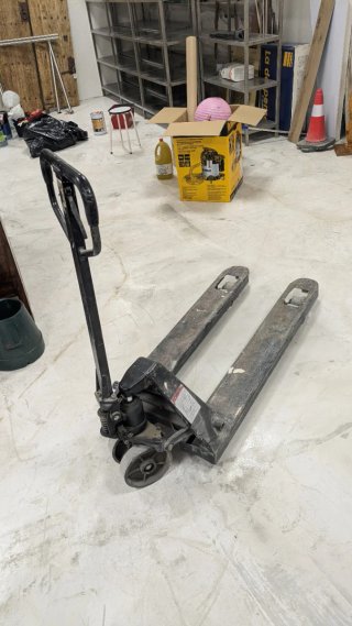 Transpaleta manual 2500kg