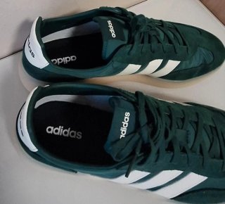 Tenis Adidas Verde y Blanco