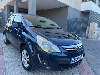 Opel  Corsa 1.2 selective 85cv año 2013