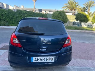 Opel  Corsa 1.2 selective 85cv año 2013