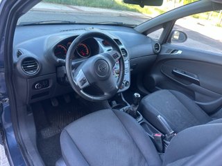 Opel  Corsa 1.2 selective 85cv año 2013