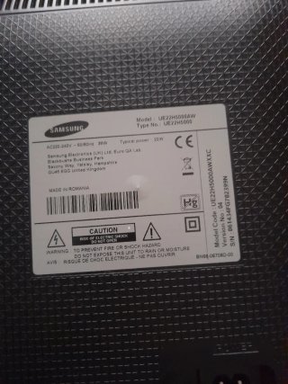 Pie TV Samsung Negra