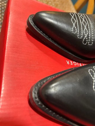 Botines  negros piel