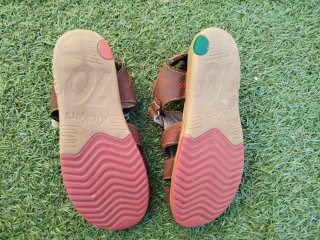 Sandalias piel infantil Kickers T34