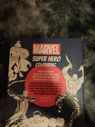 Marvel Super Hero Colouring