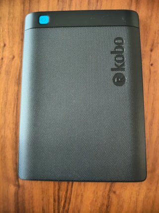 Ebook Kobo Aura con funda
