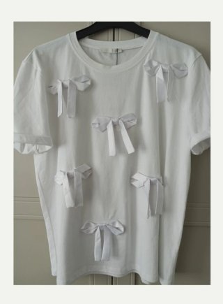 Camiseta blanca con lazos talla única