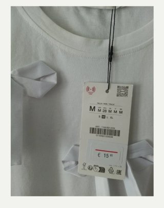 Camiseta blanca con lazos talla única