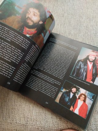 Libro y disco Camaron de la Isla.