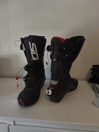 Botas Moto Sidi MAG-1