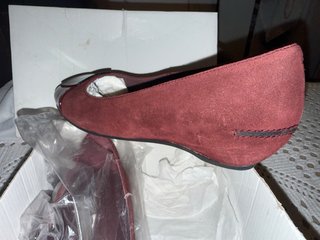 Zapatos Adela López Burdeos Talla 39