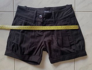 Short neri tg 8 anni bambina DKNY