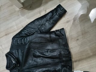 Chaqueta de cuero custom moto