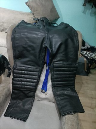 Chaqueta de cuero custom moto