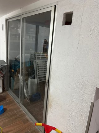 Puertas correderas aluminio y cristal