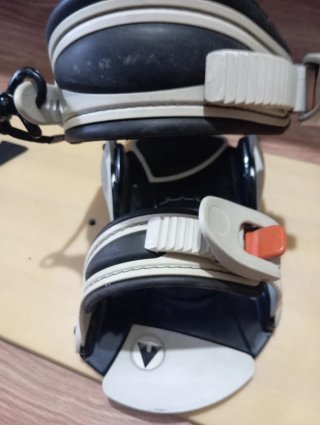 Tabla Snowboard Burton con Fijaciones