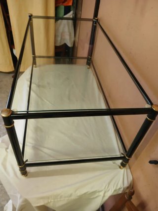 Mesa de salón cristal y metal negra