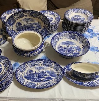 Vajilla Cartuja de Sevilla Azul y Blanca