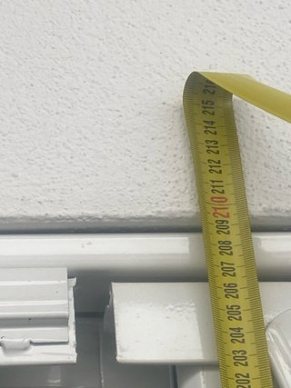 Puerta ballesta plegable y Rejas fijas