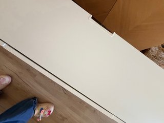 Mueble TV Besta Blanco Patas y Puertas Lacado