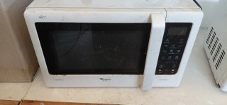 Microondas Blanco con Mandos Giratorios