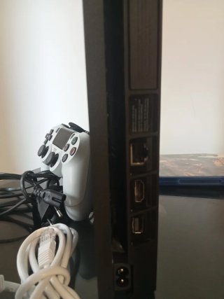 PlayStation 4 Slim 500GB