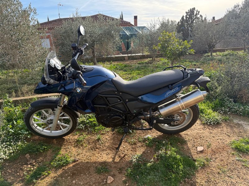BMW F 650 GS Bicilíndrica 800cc A2