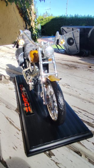 Miniatura Moto Custom classic