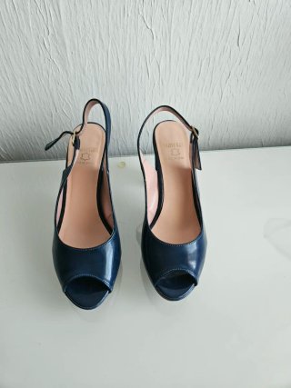 Tacones