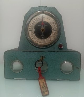 Antiguo temporizador de billar