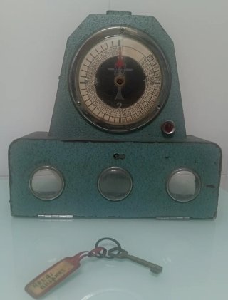 Antiguo temporizador de billar