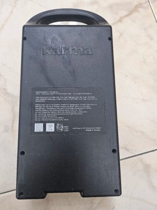 Silla de ruedas electrica  marca Karma