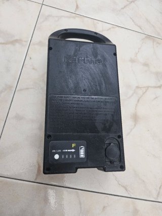 Silla de ruedas electrica  marca Karma