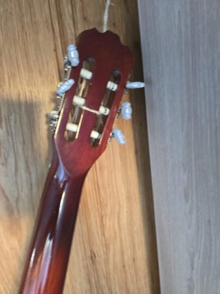 Guitarra Ferrer Musical Carmen madera natural