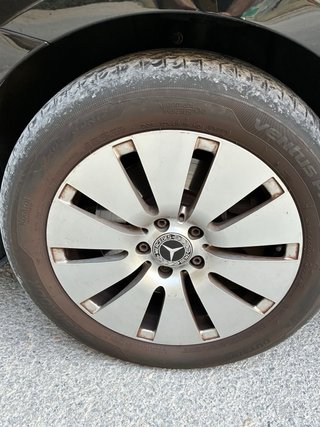 Llantas originales Mercedes 17 con neumáticos