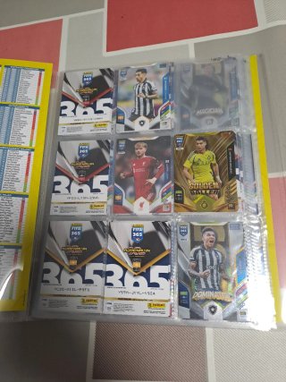 Álbum Adrenalyn XL FIFA 365 2026 184 cromos
