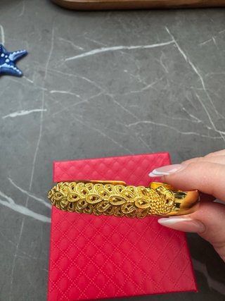 Bracciale rigido pavone placcato oro