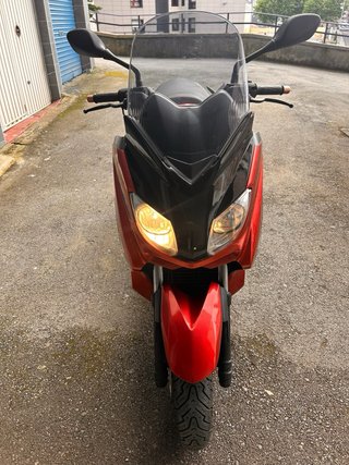 Yamaha Xmax 250i 2010 - 25.000 km