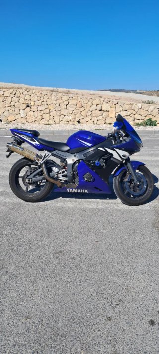 Yamaha YZF R6 2003 Inyección