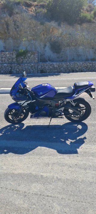 Yamaha YZF R6 2003 Inyección
