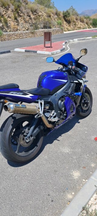 Yamaha YZF R6 2003 Inyección