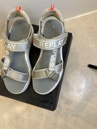 Sandalias Replay Plata y Naranja