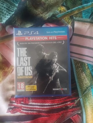 The Last of Us PS4 Hits Precintado