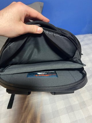 Mochila The North Face Surge Negra